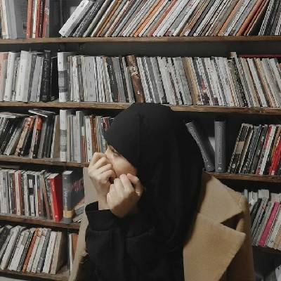 Zeinab Hasani