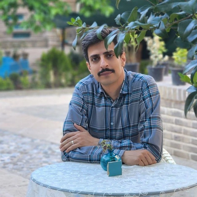 مجید غفارنیا