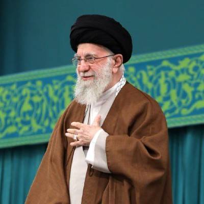 سَـیِّدْ‌حُسَیْنٍ🌱