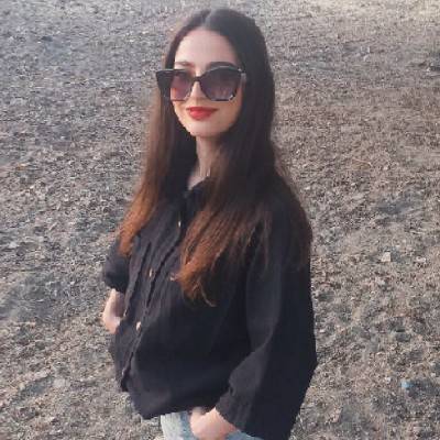 غزاله بیات