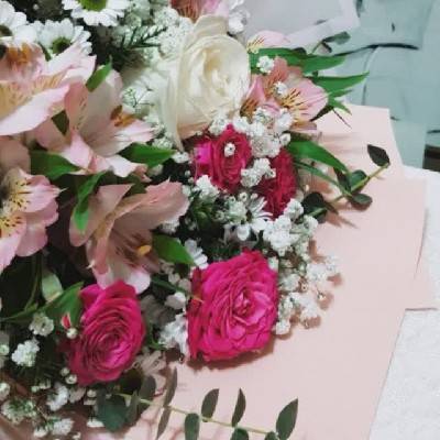 مریم اکبرزاده