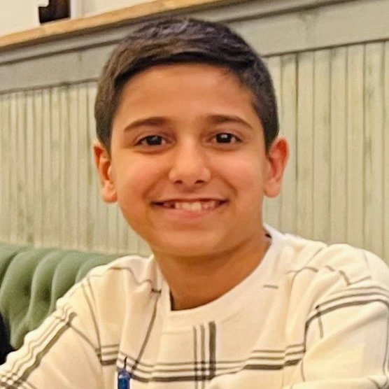 مهراد مطهری نیا
