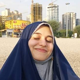 فاطمه ستوده