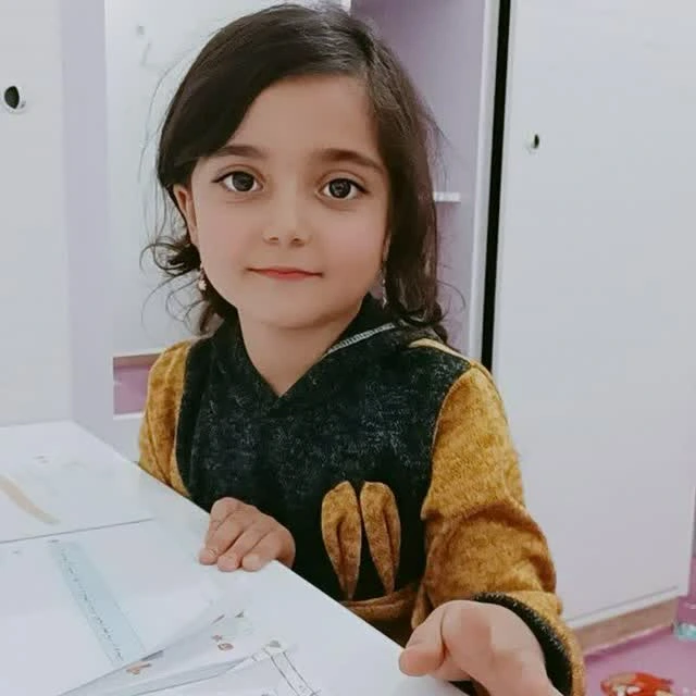 ارنواز بیژنی 