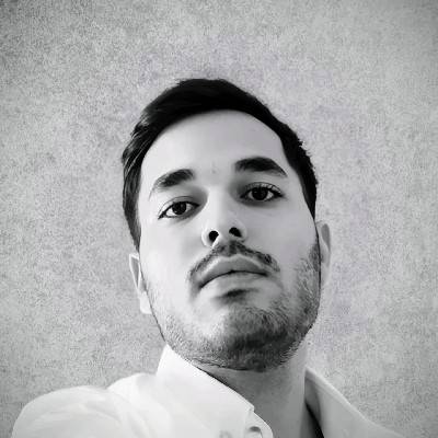 عباس 