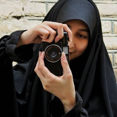  حنانه گلمکانی