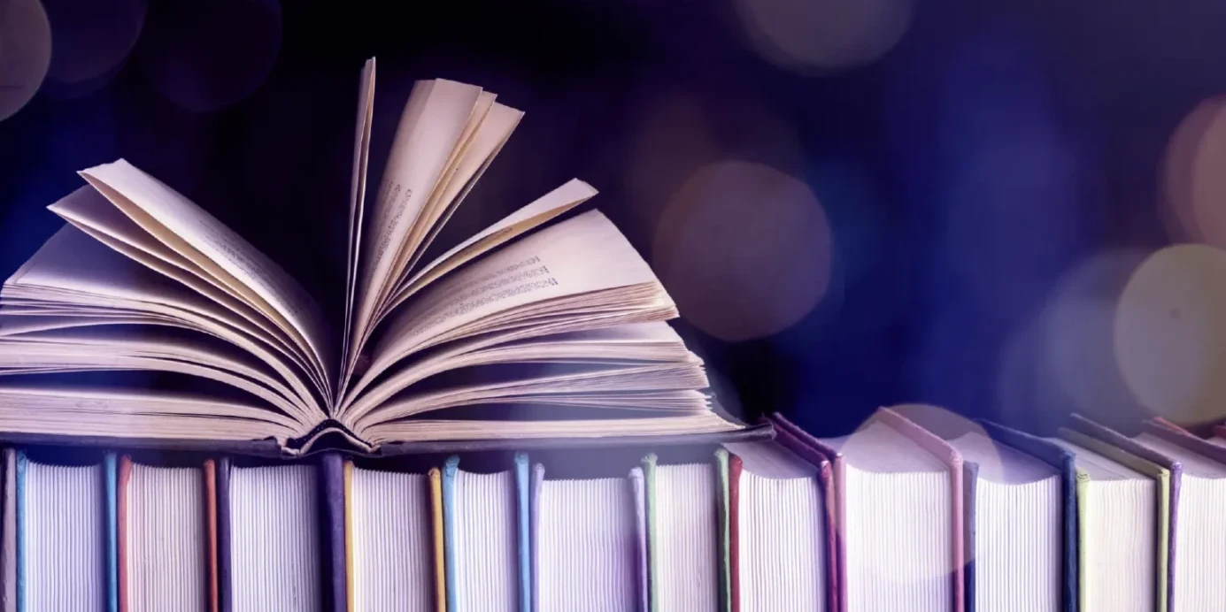 «هر صفحه، یک پله بالاتر…» 📖